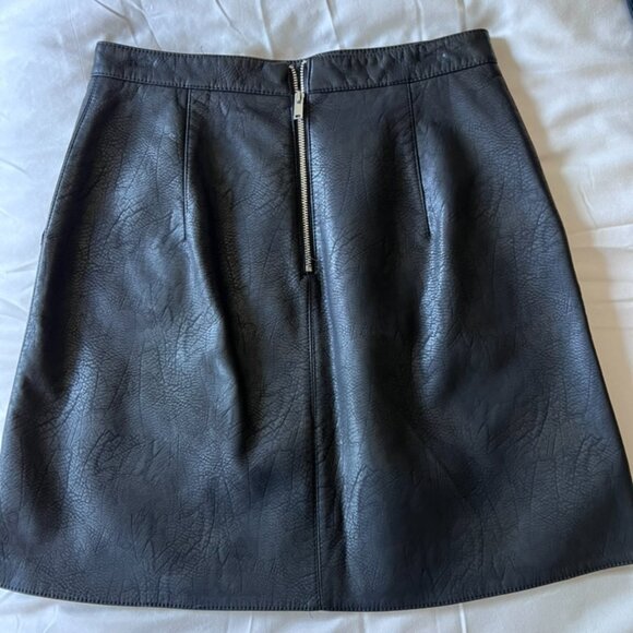 Faux leather Zara mini skrt - Picture 3 of 3